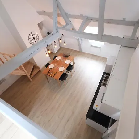 Standing Vieux Apartment *