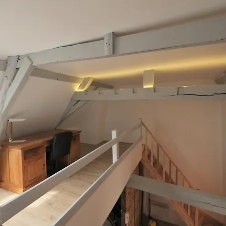 Standing Vieux Apartamento *